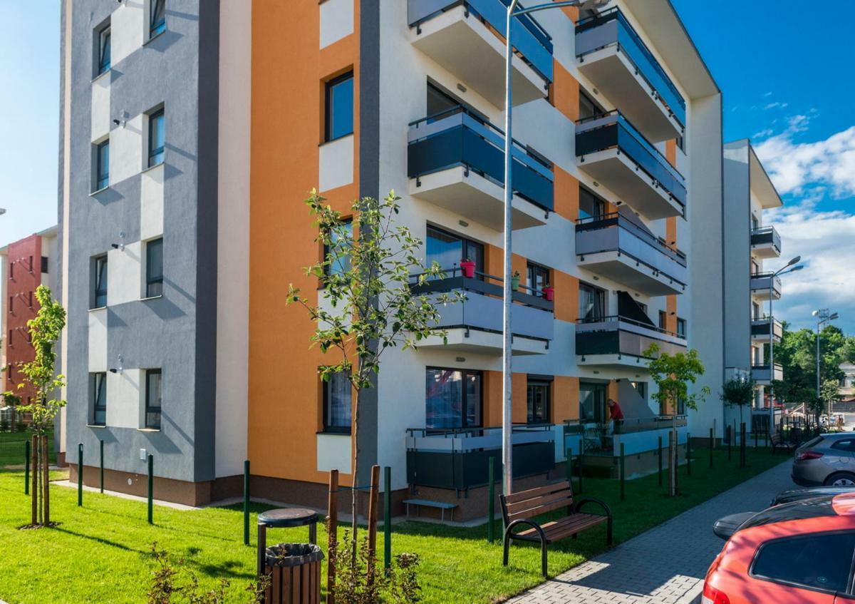 Friendly Rentals בראשוב מראה חיצוני תמונה